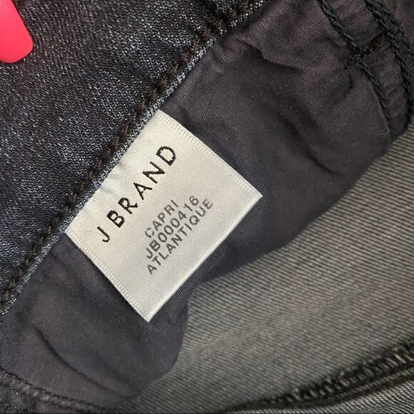 J Brand Atlantique Dark Wash Distressed Raw Hem Mid Rise Skinny Jeans Size 26 - Picture 4 of 9
